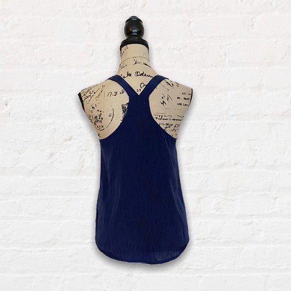 Bonnie Bennett's Ecote Sequin Tank - Picture 4 of 6